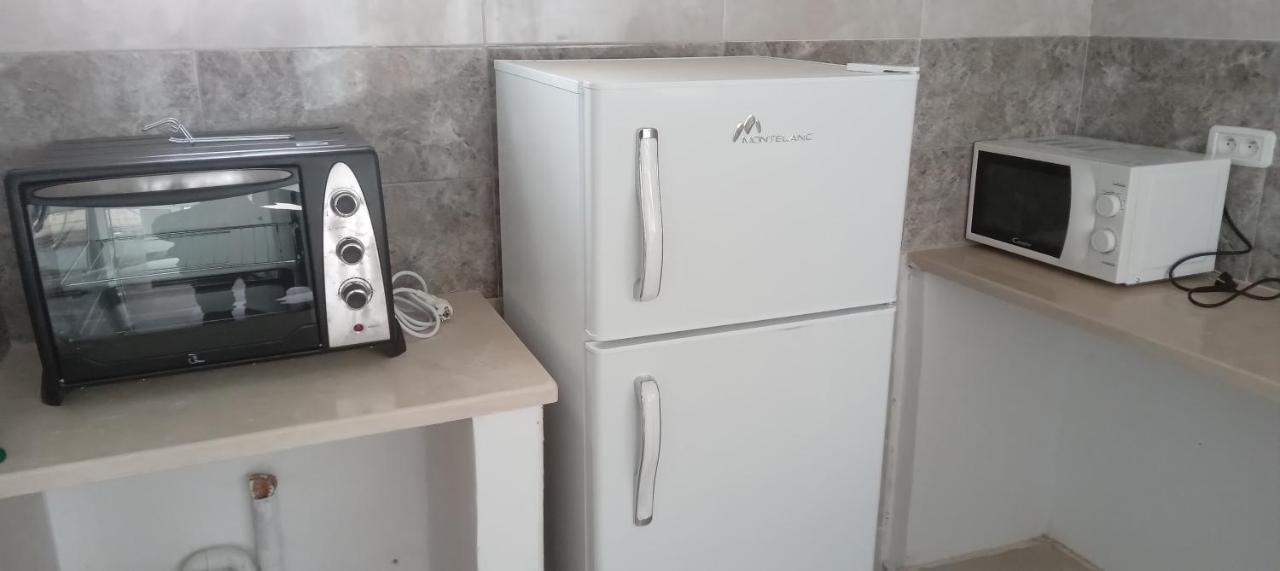 Studio, Cite La Gazelle ,Pas Jafar, Quartier Calme 10 Min De L'Aeroport Pres Du Technopark Екстериор снимка