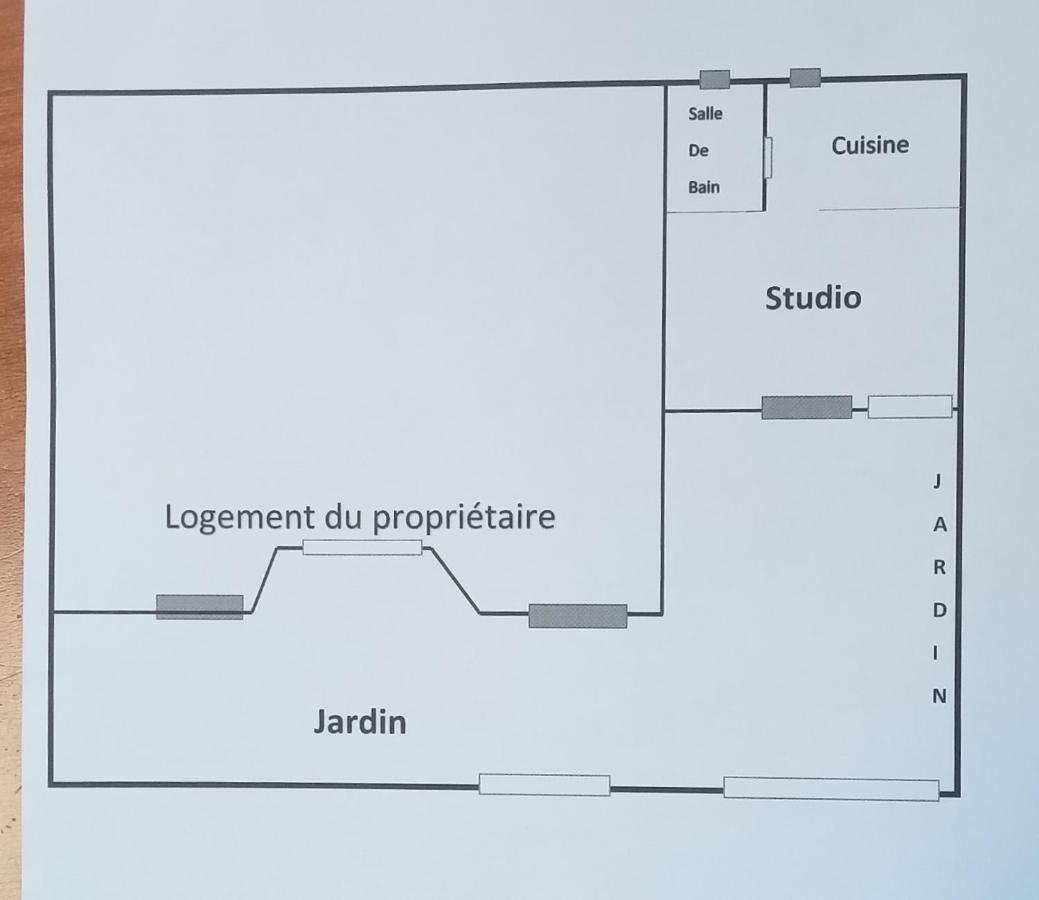Studio, Cite La Gazelle ,Pas Jafar, Quartier Calme 10 Min De L'Aeroport Pres Du Technopark Екстериор снимка